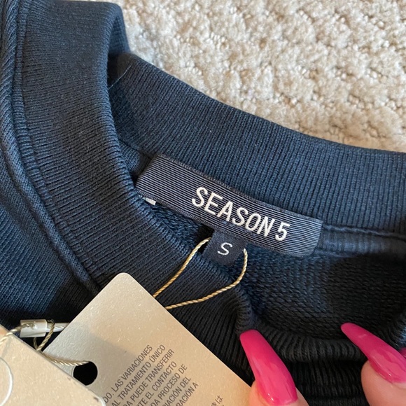 SOLD ON EBAY NWT YEEZY SWEATSHIRT S SMALL season 5 - Picture 4 of 10